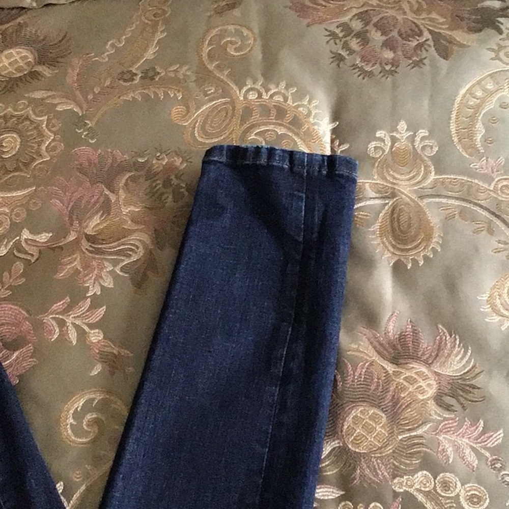 Jeans - Picture 10 of 11